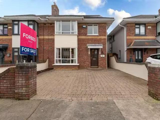 Deba, 25 Saint David Wood, Artane, Dublin 5, D05Y6C3 is for sale