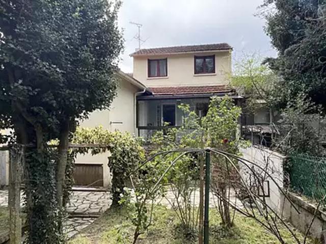 Decazeville 12300 Achat / Vente maison 7 pièces t7 parking
