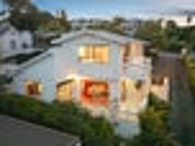 DECEASED ESTATE SELLING NOW