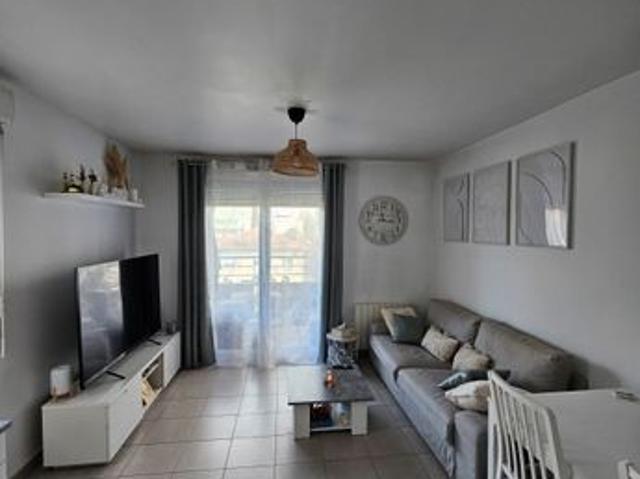 Décines appartement 2 pièces