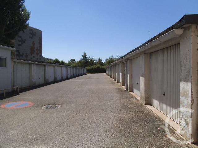 Décines Charpieu Vente Parking / Garage 69