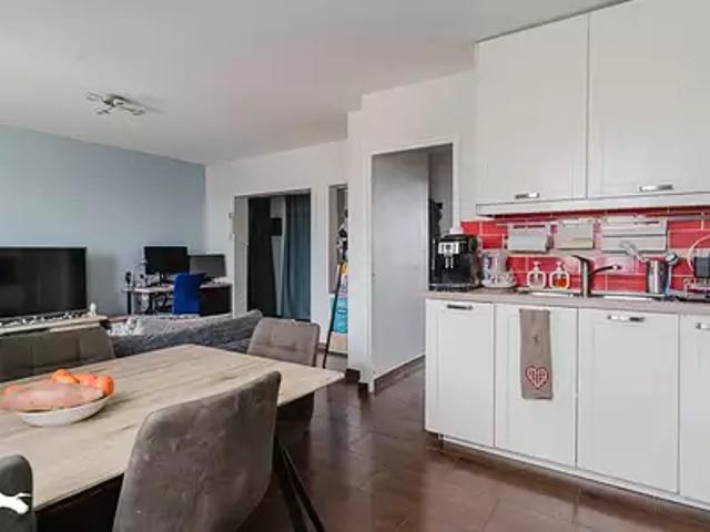 Décines Charpieu 69150 Achat / Vente appartement 3 pièces t3 parking