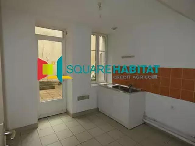 Decize 58300 Location appartement 2 pièces t2 cave