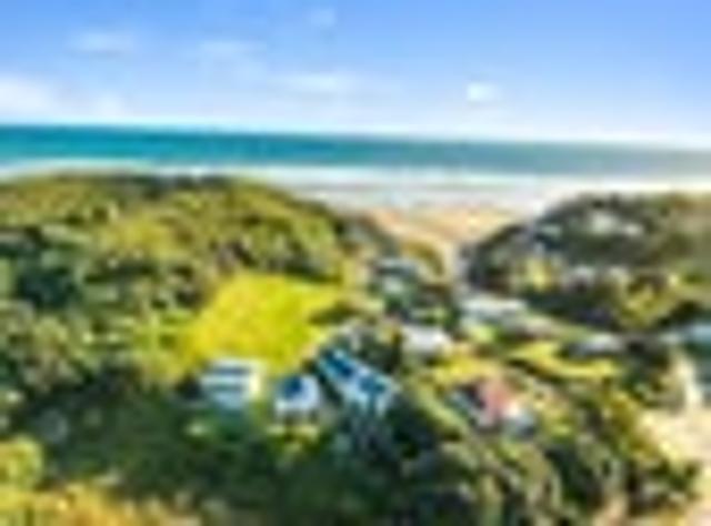 Deck Out Your Coastal Life