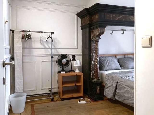 Room in 2 bed apartment in Flagey Malibran, Brussels