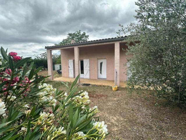 Découvrez cette maison pleine de charme de 90 m2