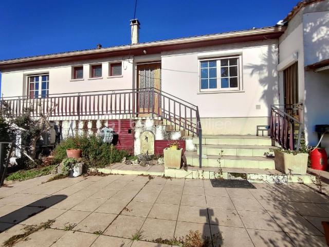 Maison de campagne à Saint Antoine 32