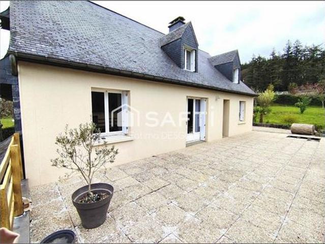 Découvrez votre havre de paix entre les collines de Mortain Bocage et la magie du Mont Saint Michel