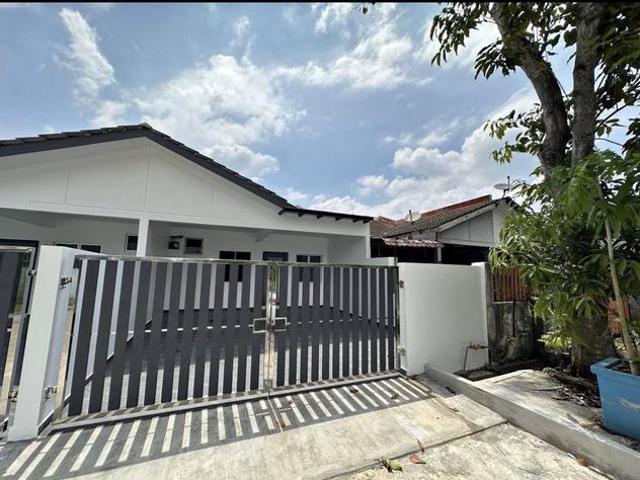 Dedaru 3 Taman Megah Ria Masai Single Storey Renovated For Sale