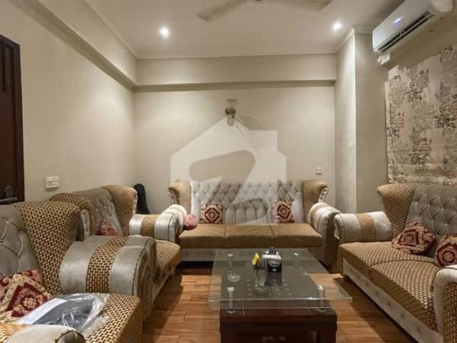 Defence apartment for rent: fully furnished 1600 sq ft 3 bedroom luxury flat in bukhari commercial, dha phase 6