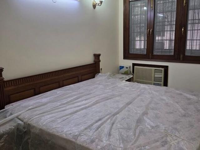 Defence Colony, South Delhi 3 Bedroom 2750 Sq. Ft. Builder Floor in Defence Colony Delhi Listing ID: #10345