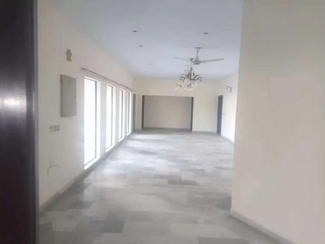 Defence Dha phase 8 1000 yards ground portion of rent Karachi DHA Phase 8 ID 46879