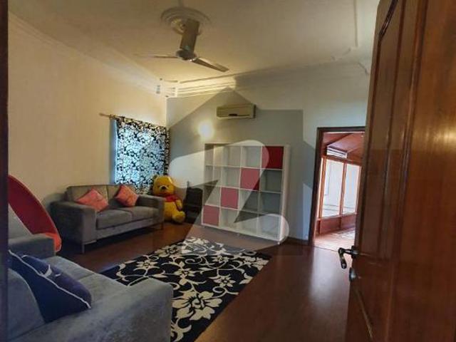 Defence phase five 1050 yards like new fully furnished bungalow dha phase 5