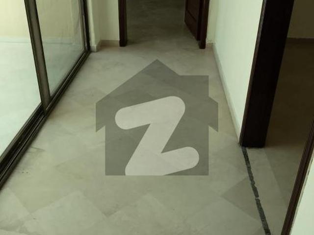 Defence Phase 4 10 Marla 4 Bed House For Rent, Ideal For Comfortable Family Living In A Prime And Peaceful Location. DHA Phase 4