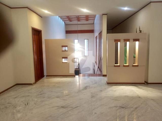 Defence Phase 6 Bungalow For Sale