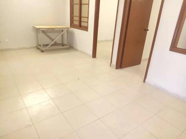 Defence phase 7 office for rent 2nd floor tiles flooring 1000 sqfit karachi dha phase 7 id 69130