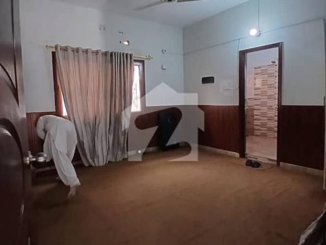 Defence 1000 Yards Bungalow For Sell