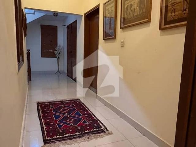 Defence 1000 Yards Fully Furnished Bungalow For Rent
