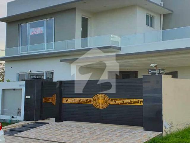 Defence 10 marla brand new italian design bungalow ideal location in phase 7 near mecdonld