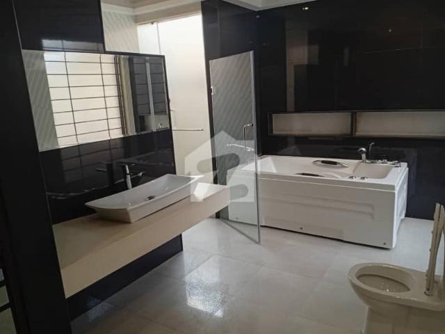 Defence 1 Kanal Brand New Modren Design Bungalow For Sale Phase 5