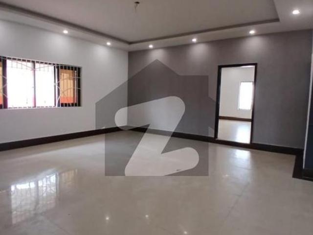 Defence 300 yards bungalow for rent dha phase 4
