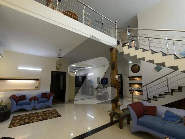 Defence 500 Vi Owner Built Well Maintained Bungalow For Sale