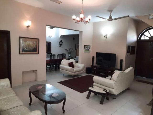 Defnce 10 Marla Beautiful Bungalow Lahore DHA Phase 3 ID 45890