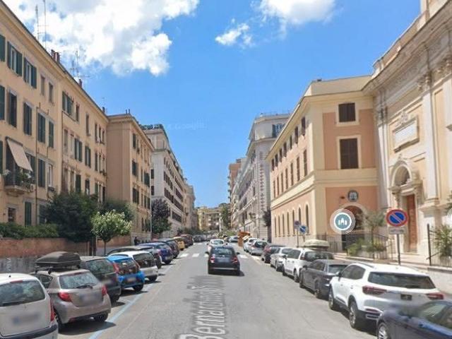 Degli eroi stanza ad uso singolo