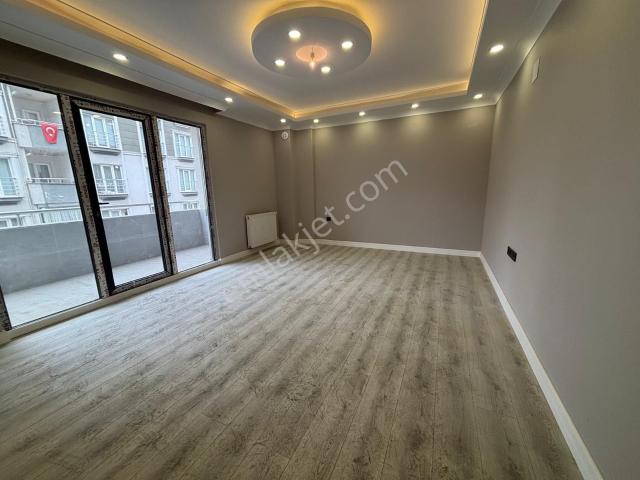 Deha Emlaktan Kiralık 3+1 Yaylacıkta Daire