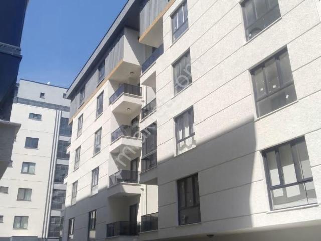 Deha'dan Kayapada Satılık 3+1 Havuzlu Siteiçi Sıfır Daire