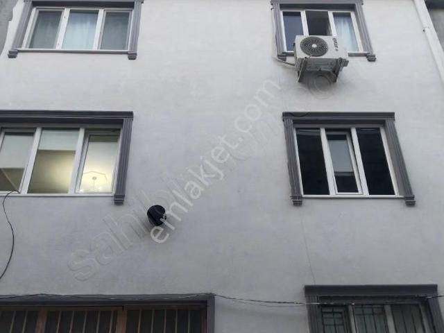 Deha'dan Üçevlerde Merkezi Arakat Kiralık 3+1 Bakımlı Daire