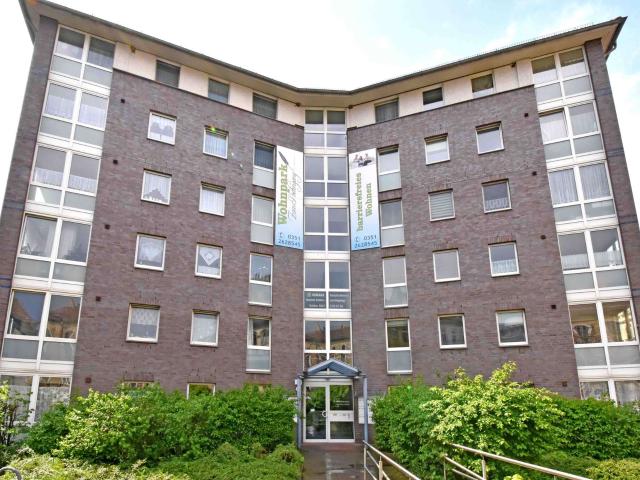 Dein neues Zuhause / 2 Zimmer mit Wintergarten / ab sofort verfügbar