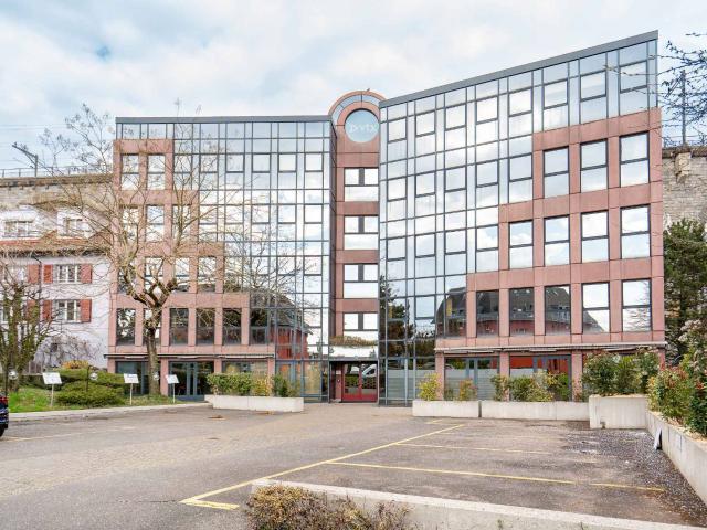 Dein renoviertes Büro an den Toren von Pully