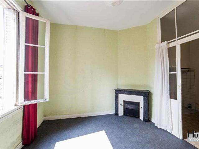 DEJA VENDU PAR HUGO IMMOBILIER et ASSOCIES ! BORDEAUX GARE SAINT JEAN EURATLANTIQUE IMMEUBLE DE RAPPORT 4 LOTS DE 195M2 !
