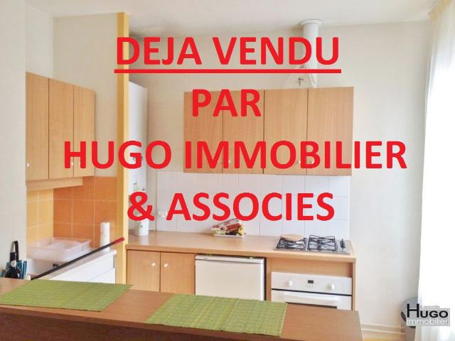 DEJA VENDU PAR HUGO IMMOBILIER et ASSOCIES ! BORDEAUX PLACE STALINGRAD IMMEUBLE 4 LOTS D'ENVIRON 205M2+ COUR