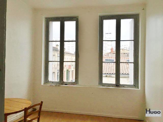 DEJA VENDU PAR HUGO IMMOBILIER et ASSOCIES ! EXCLUSIVITE ! BORDEAUX ORNANO IMMEUBLE A RENOVER 4 5 LOTS DONT 3 LOUES !
