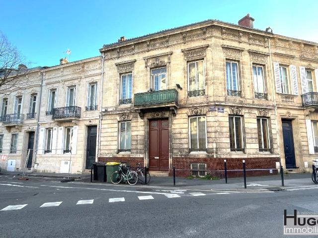 DEJA VENDU PAR L'AGENCE ! EXCLUSIVITE ! BORDEAUX PISCINE JUDAIQUE TRAM A: SAINT BRUNO IMMEUBLE POUR COLOCATION ET DEFICIT FONCIER !