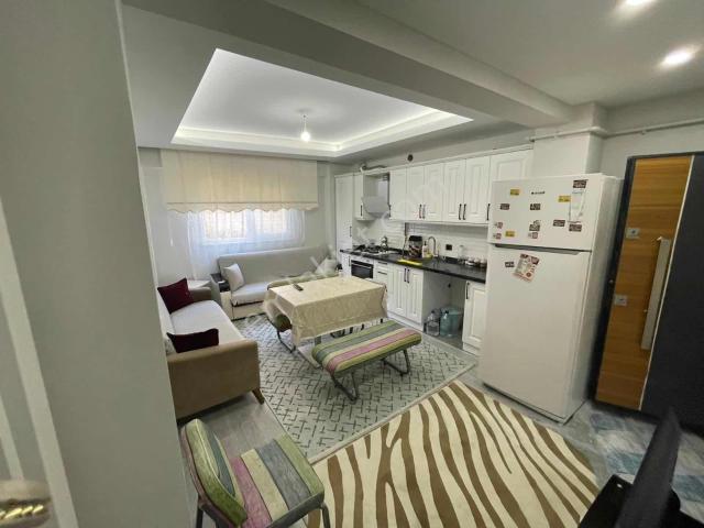 Deka Gayrimenkul'den Küçükkolpınar'da Satılık Kiracılı 1+1 Daire