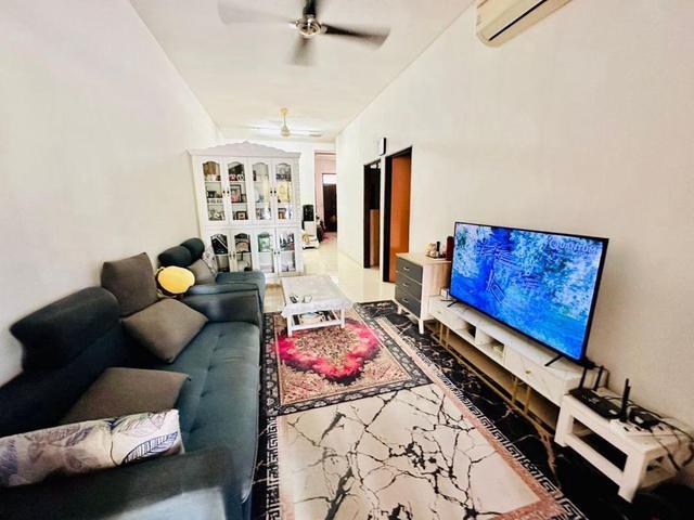 Dekat Jalan Utama Tak Hadap Rumah Medium Cost Lagenda