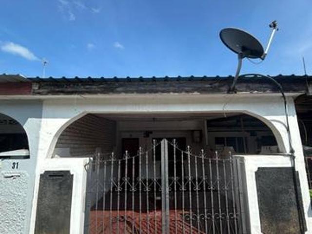 DEKAT MASJID EXTRA RUANG PARKING Rumah Indera Mahkota 1 Kuantan