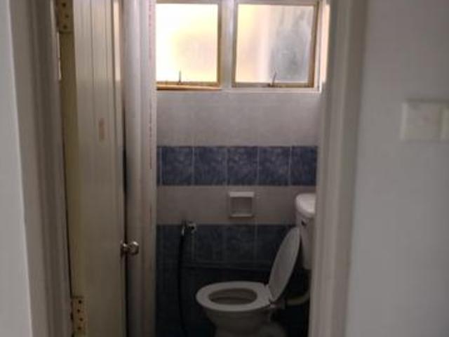 DEKAT MRT MUTIARA DAMANSARA Pelangi Damansara Apartment