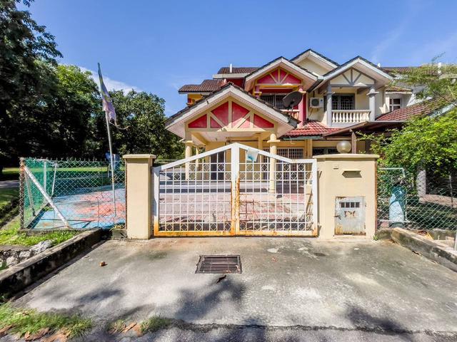 DEKAT SEKOLAH CORNER LOT 2 Storey Seksyen 4 Tambahan BBBangi