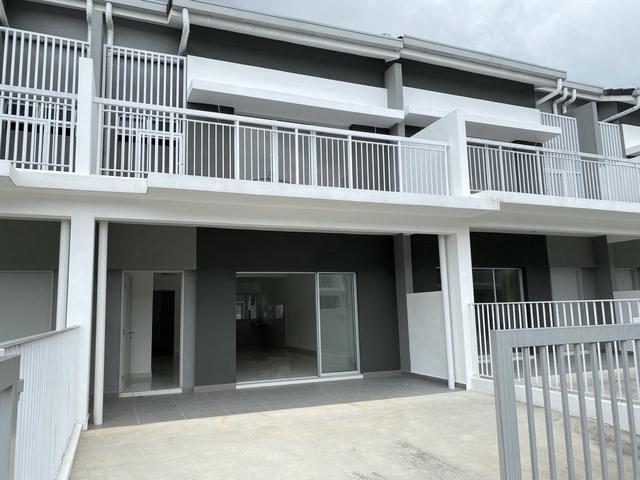 DEKAT SEKOLAH HOSPITAL 2 Storey Belleza Tmn Putra BRP7 Sg Buloh