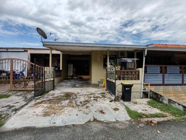 Dekat Surau Rumah Siap Extend Taman Meru 3c Ipoh Untuk Dijual