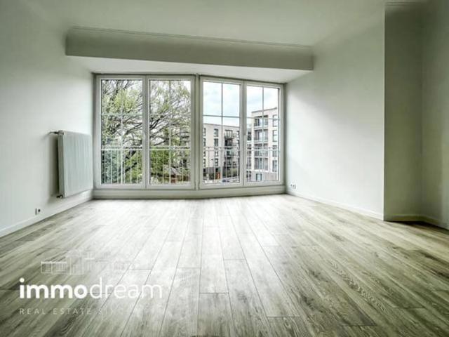 Delta: bel appartement rénové 2 CH + terrasse