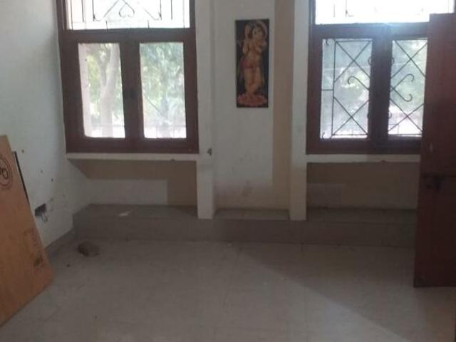 Delta I, Greater Noida West 2 Bedroom 120 Sq. Mt. Builder Floor in Delta I Greater Noida Listing ID: #10342