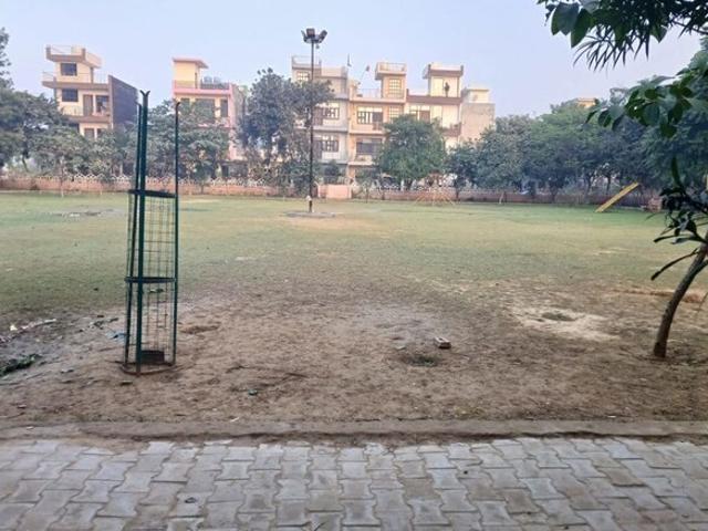 Delta Iii, Greater Noida West 450 Sq. Mt. Plot in Delta Iii Greater Noida Listing ID: #10319