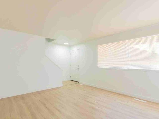 Delton Townhomes 3 Bedroom Home for Rent at 8217 130 Ave Nw, Edmonton, AB T5E 0R1 Killarney