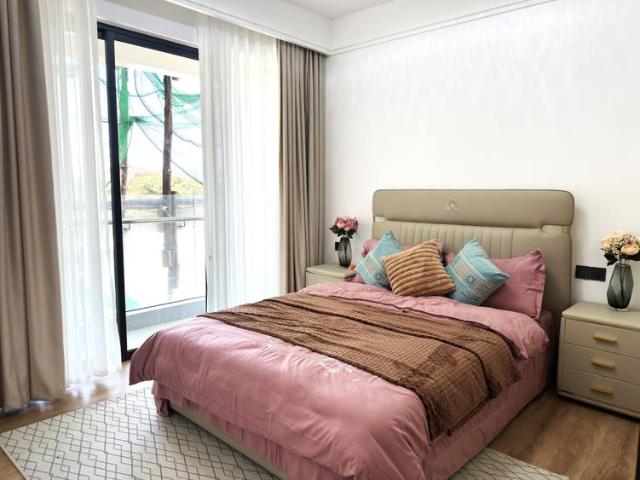 Deluxe 2 bed for sale