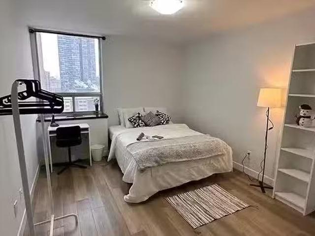 Deluxe Bedroom